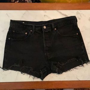 Levi’s 501 black shorts, used